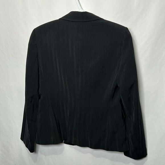 Tahari Arthur Levine petite blazer - Picture 3 of 6